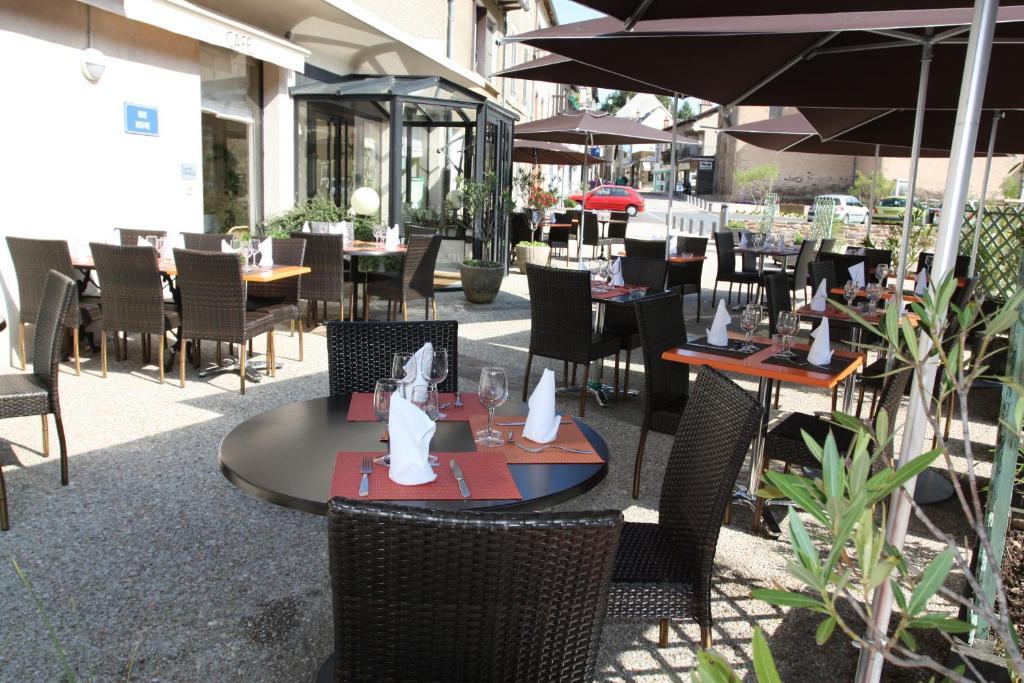 Varios Logis Hotel Des Voyageurs