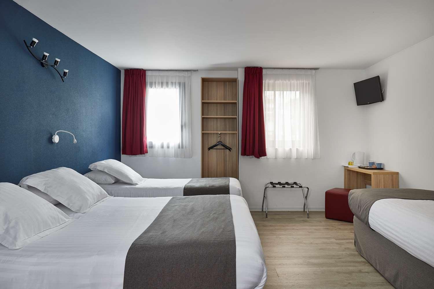 Habitación Kyriad Nice Ouest Saint Isidore