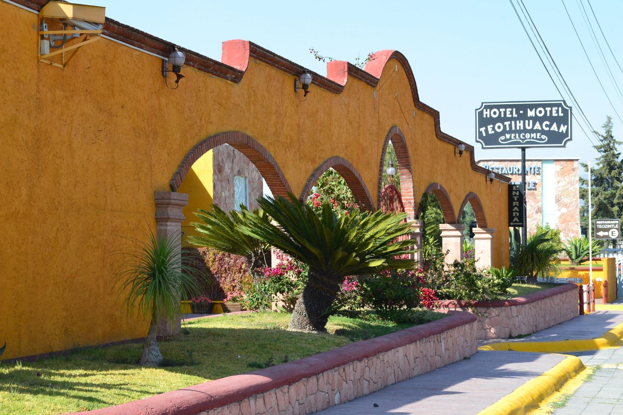 Vista Exterior Hotel Teotihuacan