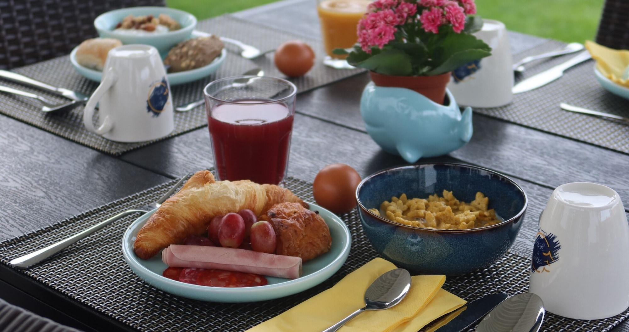 Restaurant Art 4 You Carcavelos Suites