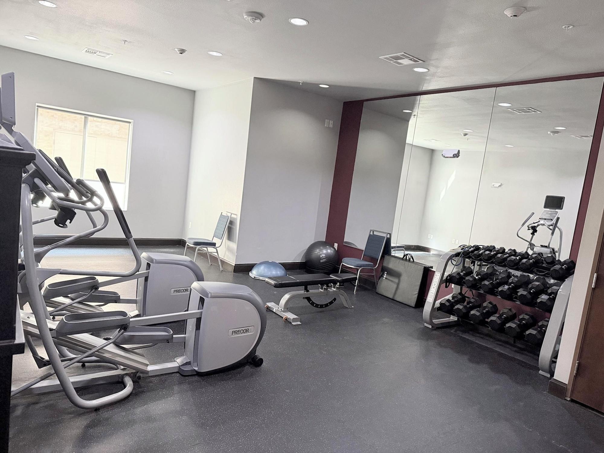 Gimnasio Holiday Inn Express & Suites Bonham by IHG
