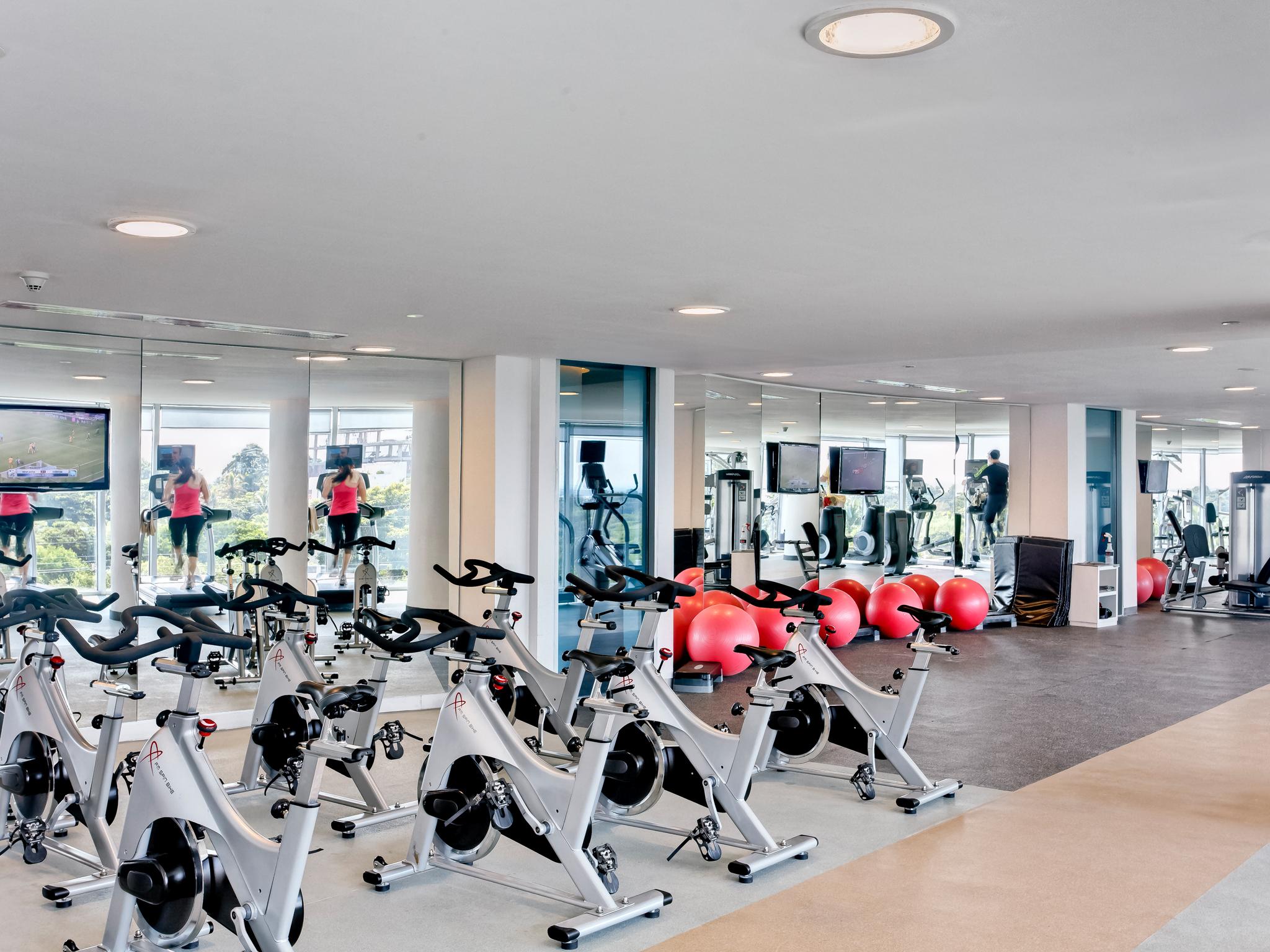 Gimnasio Americas Torre del Mar
