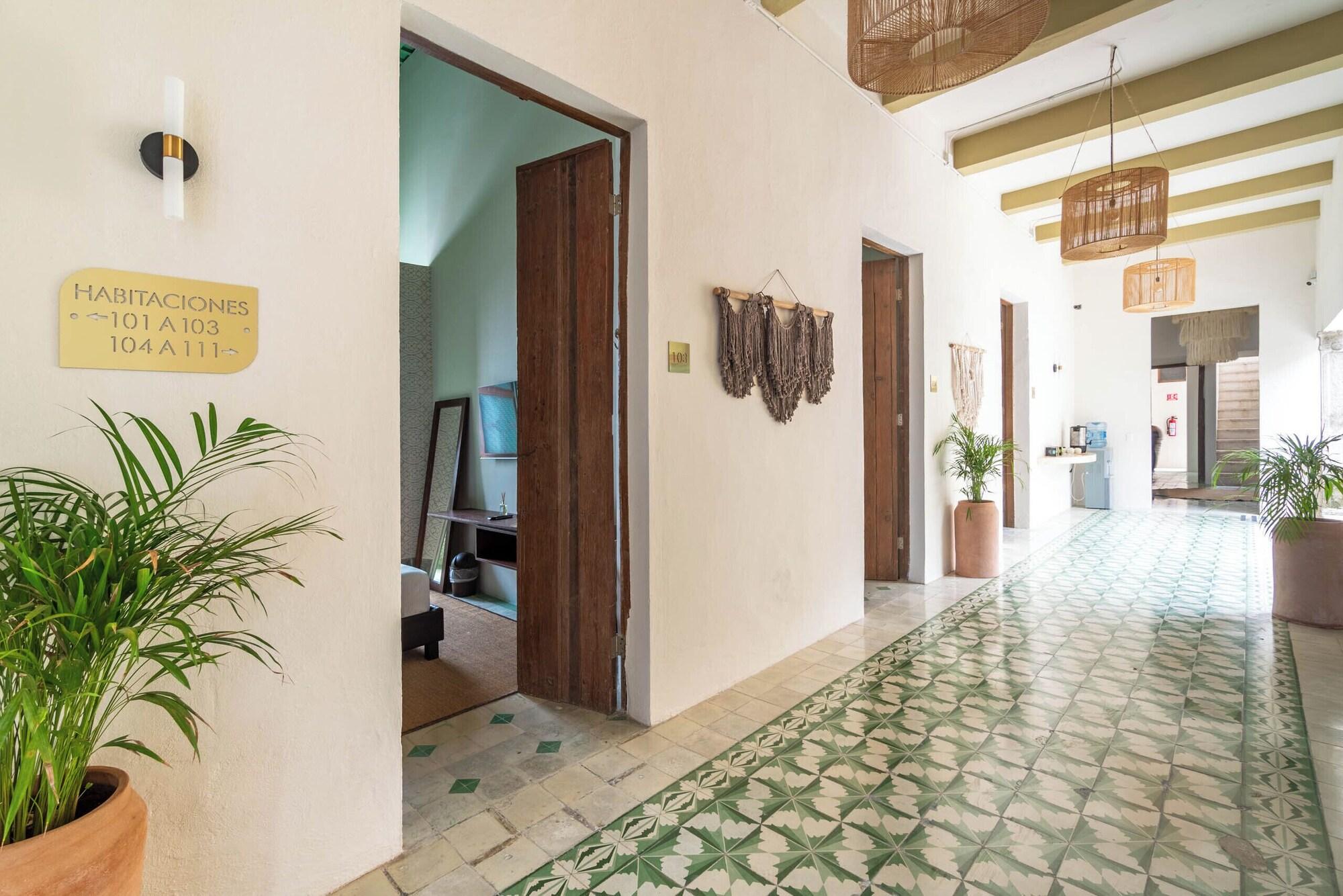 Vista Exterior Hotel Boutique Santa Elena