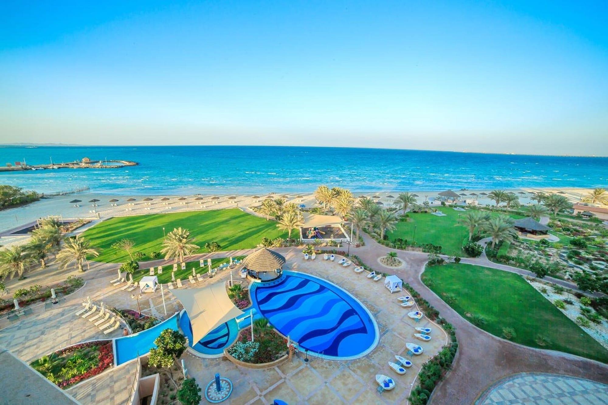 Playa Danat Jebel Dhanna Resort