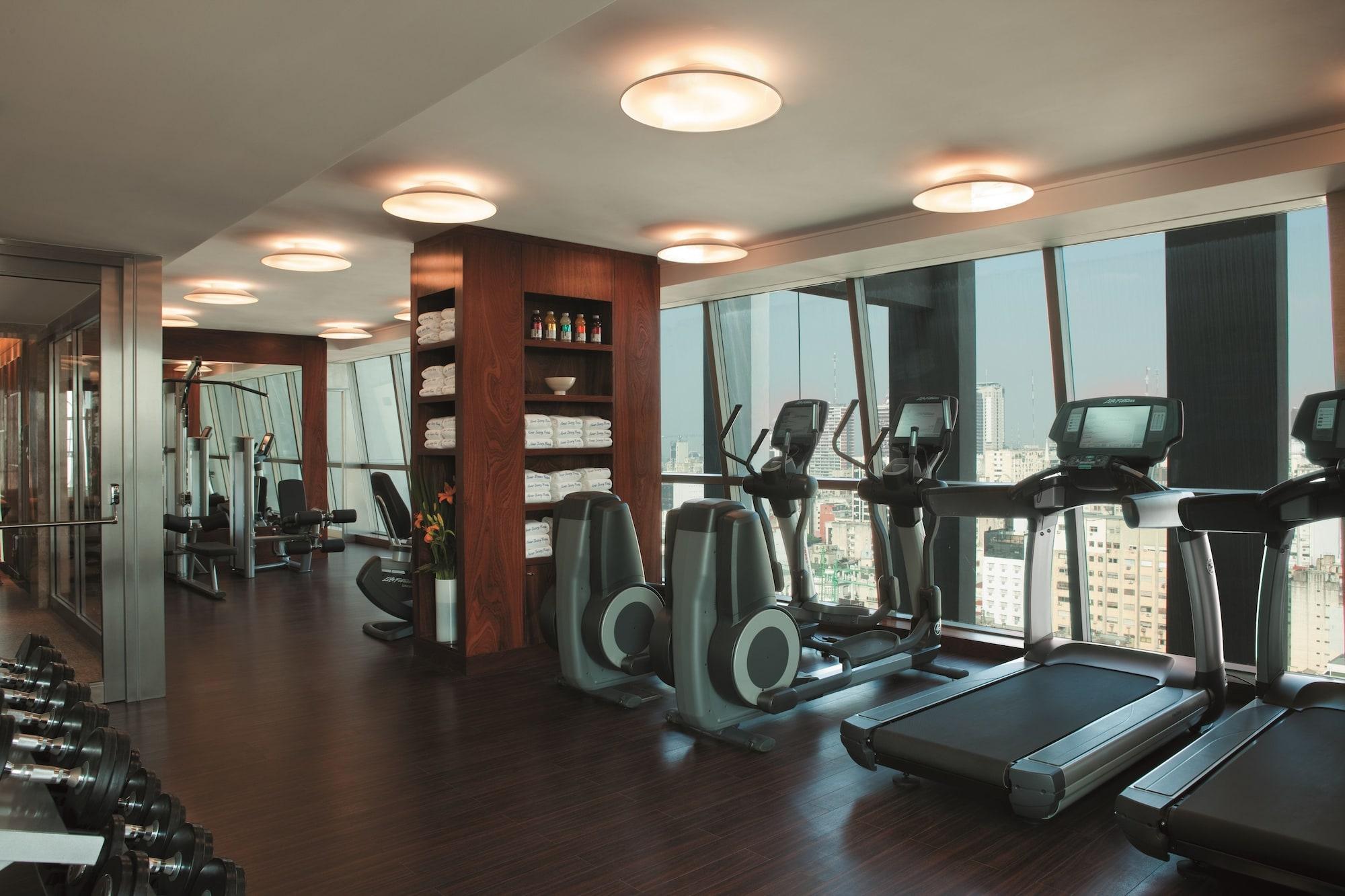 Gimnasio Alvear Art Hotel