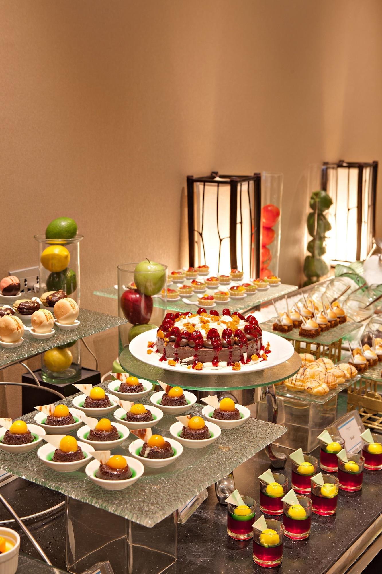 Restaurant Joy Nostalg Hotel and Suites Manila Managed by The Ascott Limited