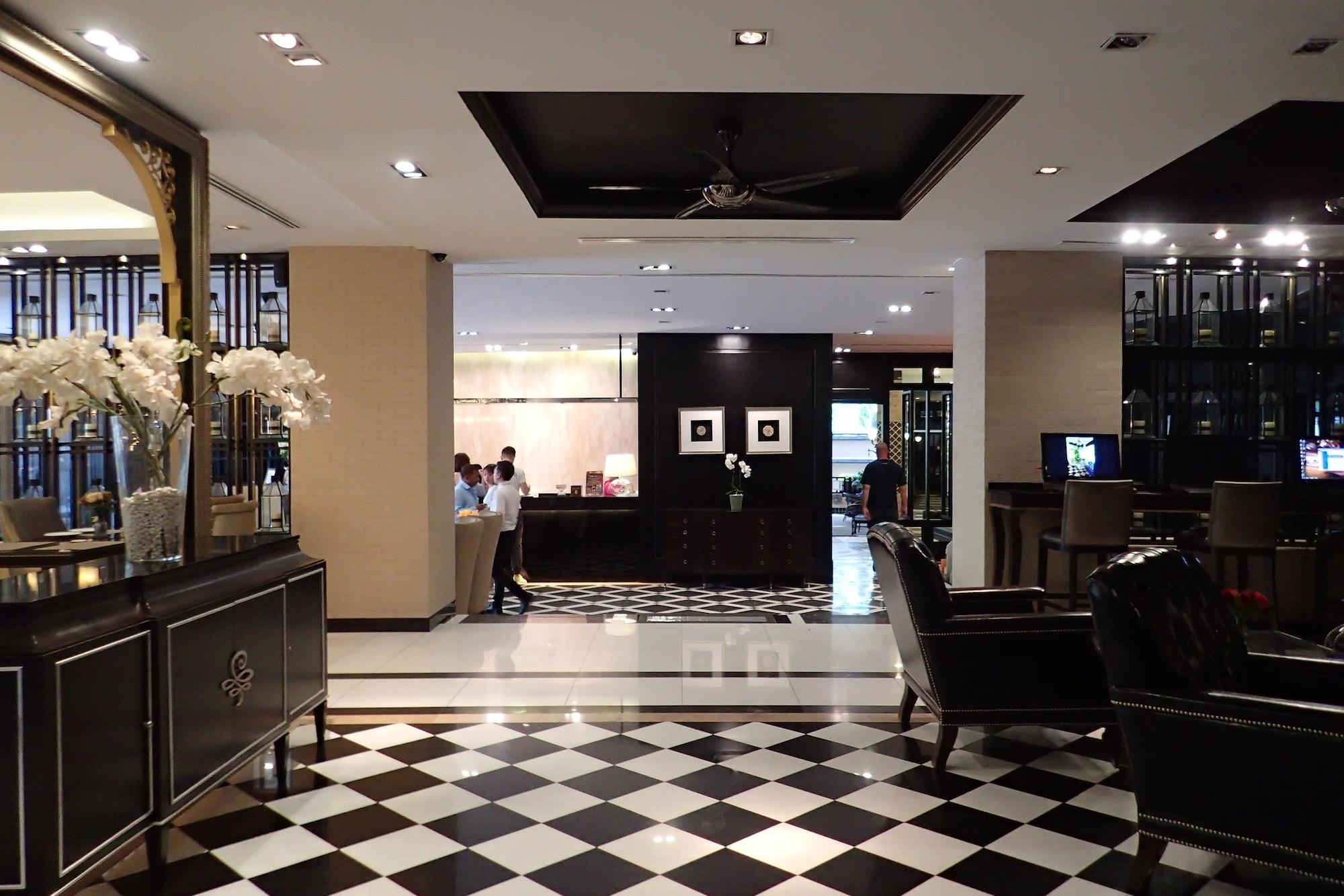 Vista Lobby KTK Pattaya Hotel and Residence