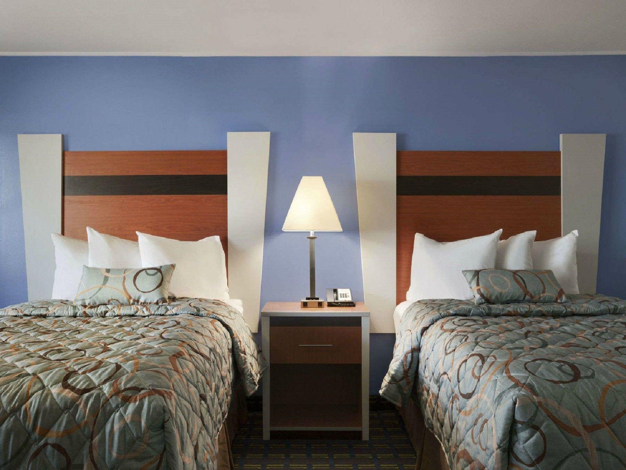 Habitación Days Inn by Wyndham WestYarmouth/Hyannis Cape Area