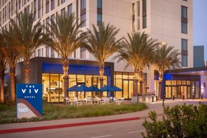Pacote - The Viv Hotel, Anaheim, a Tribute Portfolio Hotel