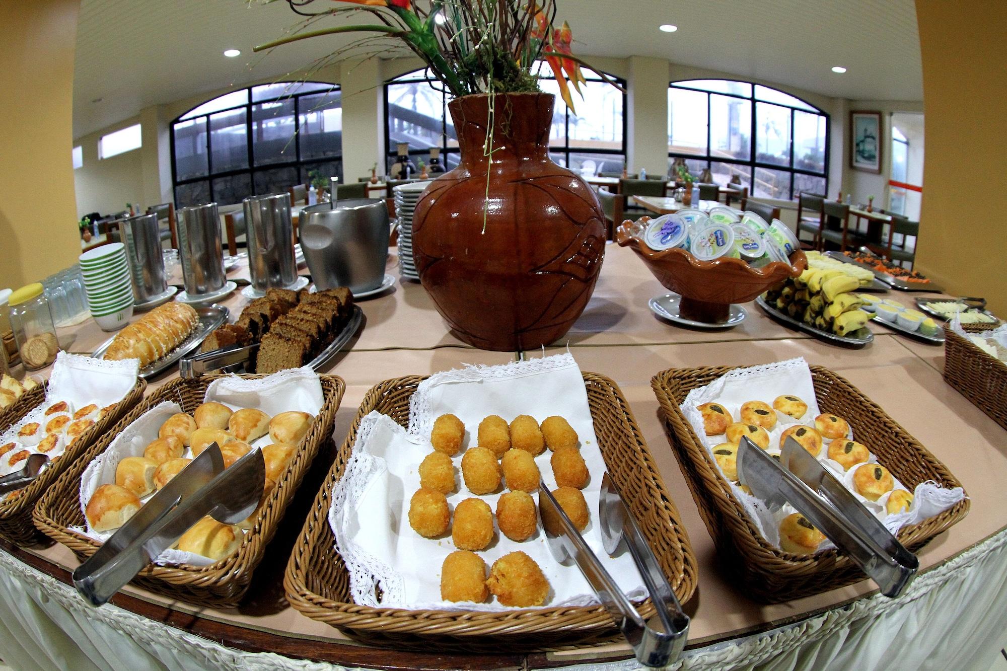 Restaurant Nascimento Praia Hotel