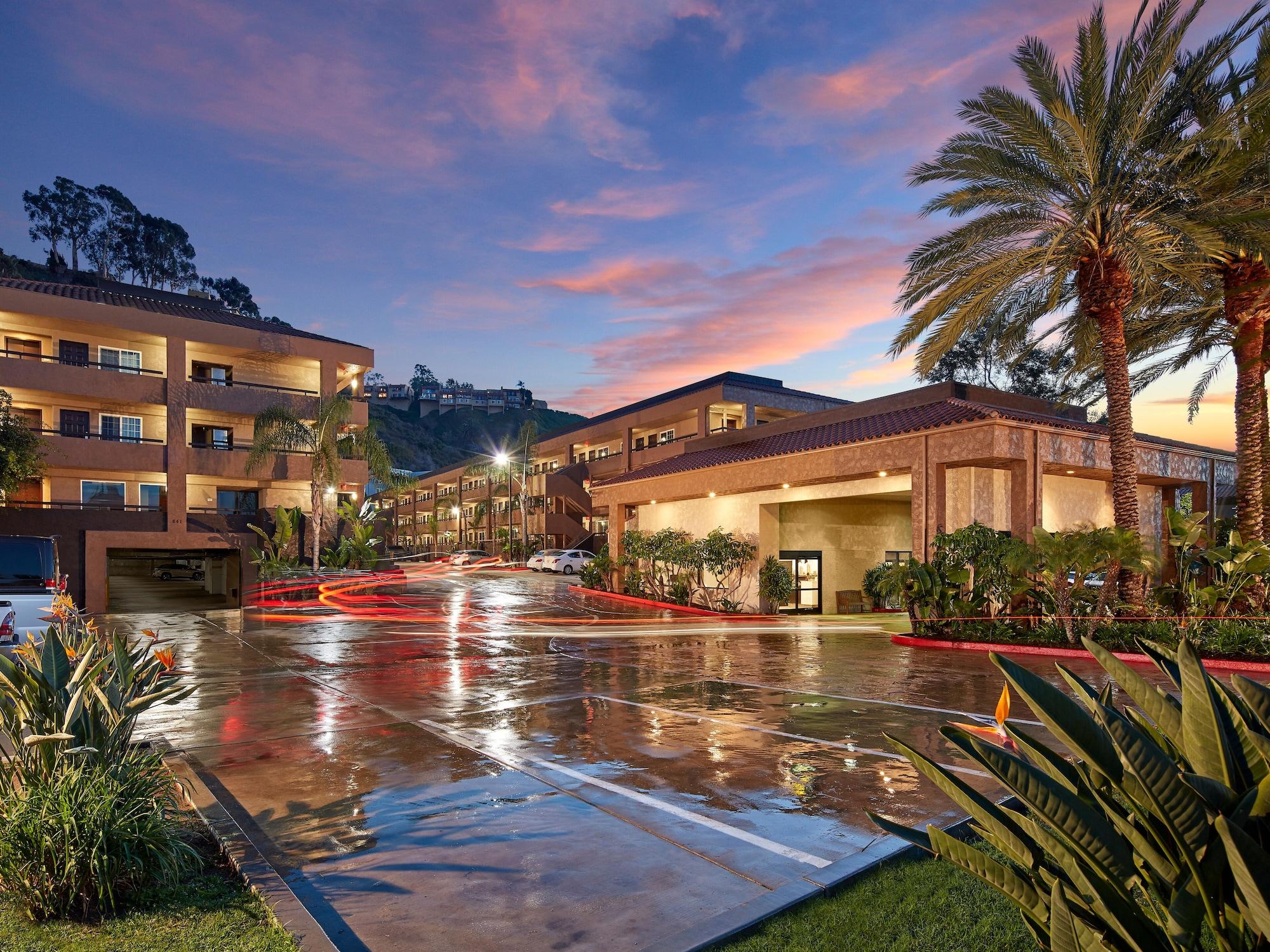 Vista Exterior Mission View Inn & Suites San Diego Sea World - Zoo