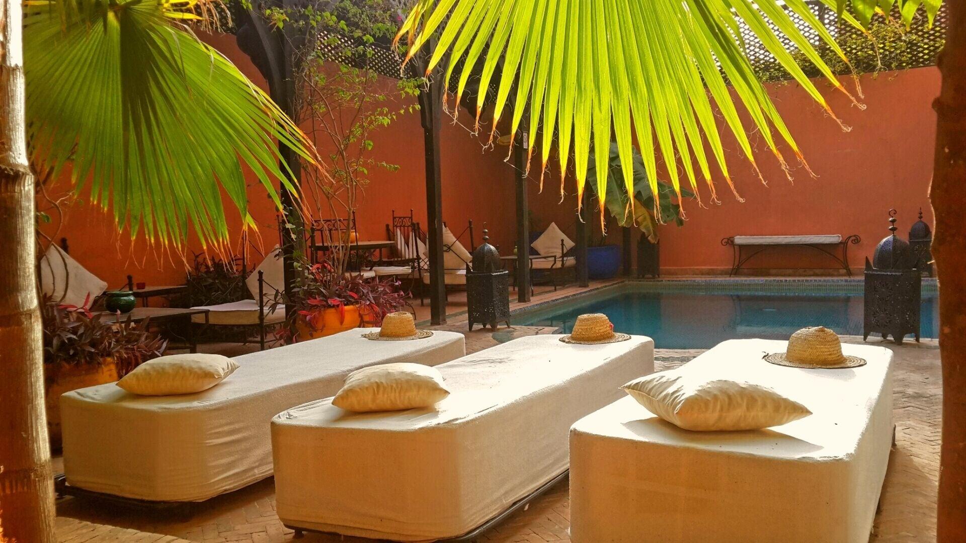 Vista Exterior Villa Amira et Spa