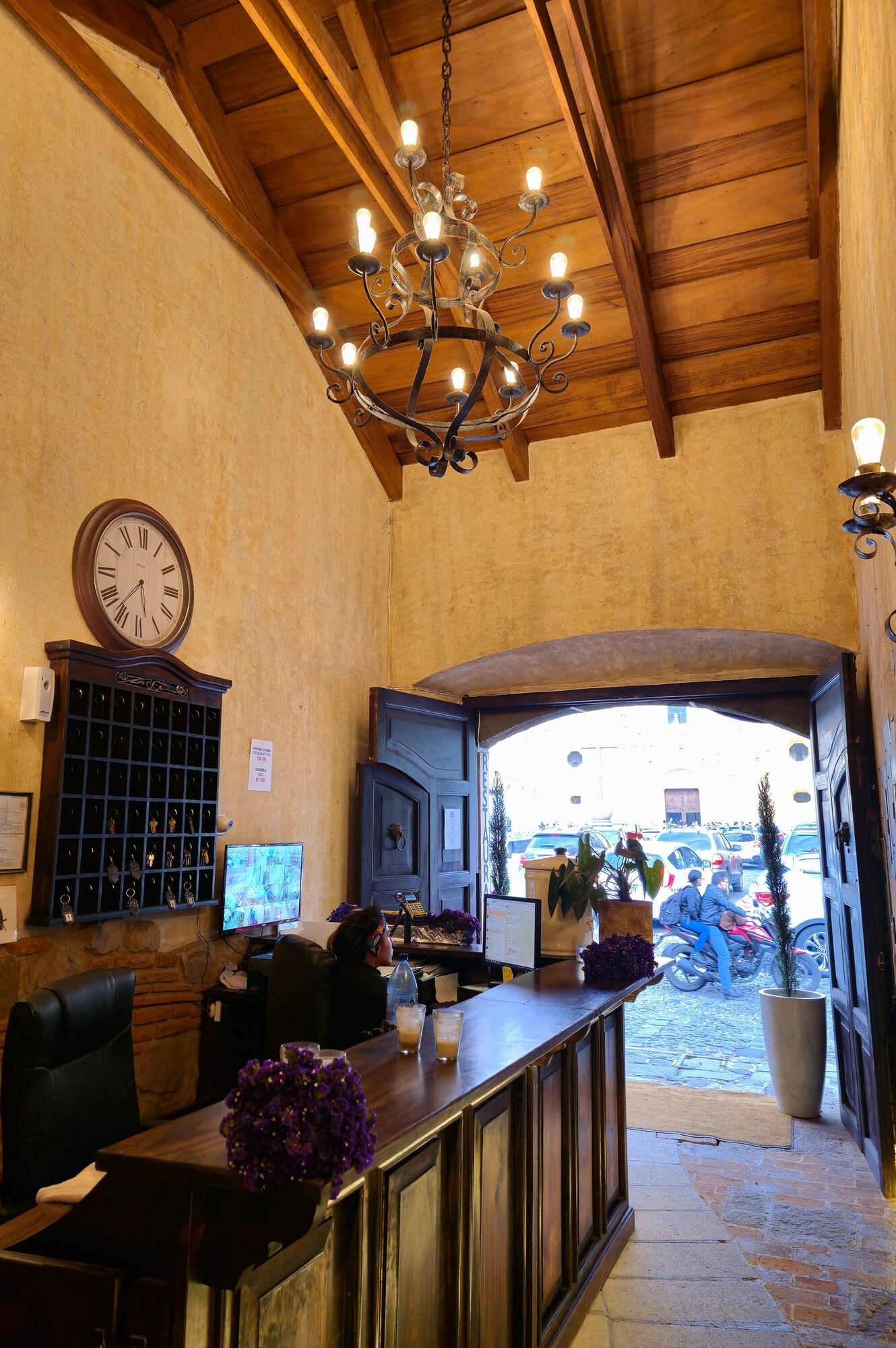 Vista Lobby Casa Realeza