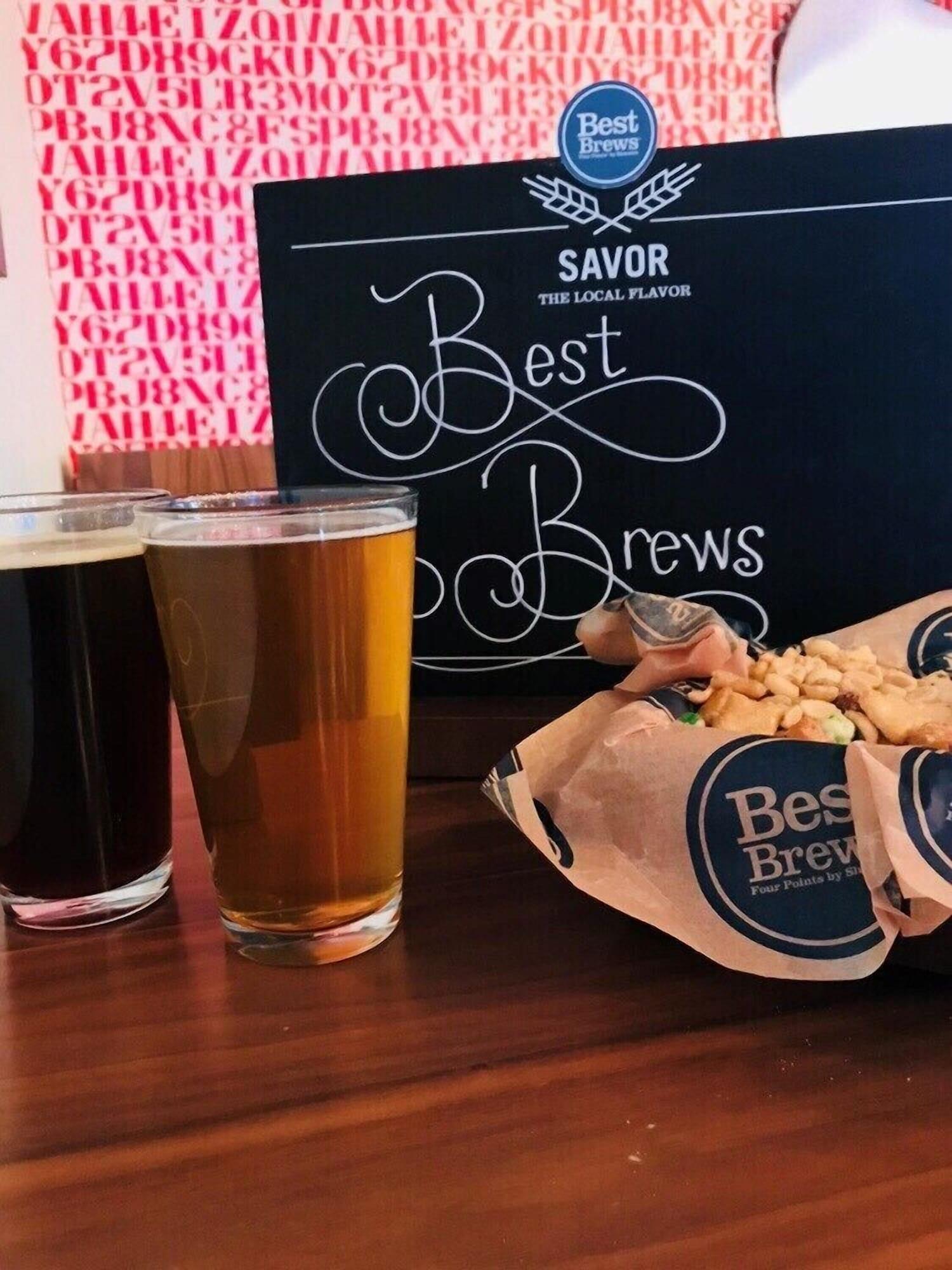 Bar/Salón The Crossroads Hotel, Newburgh