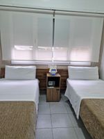 Hospedagens - Hostal Elkano