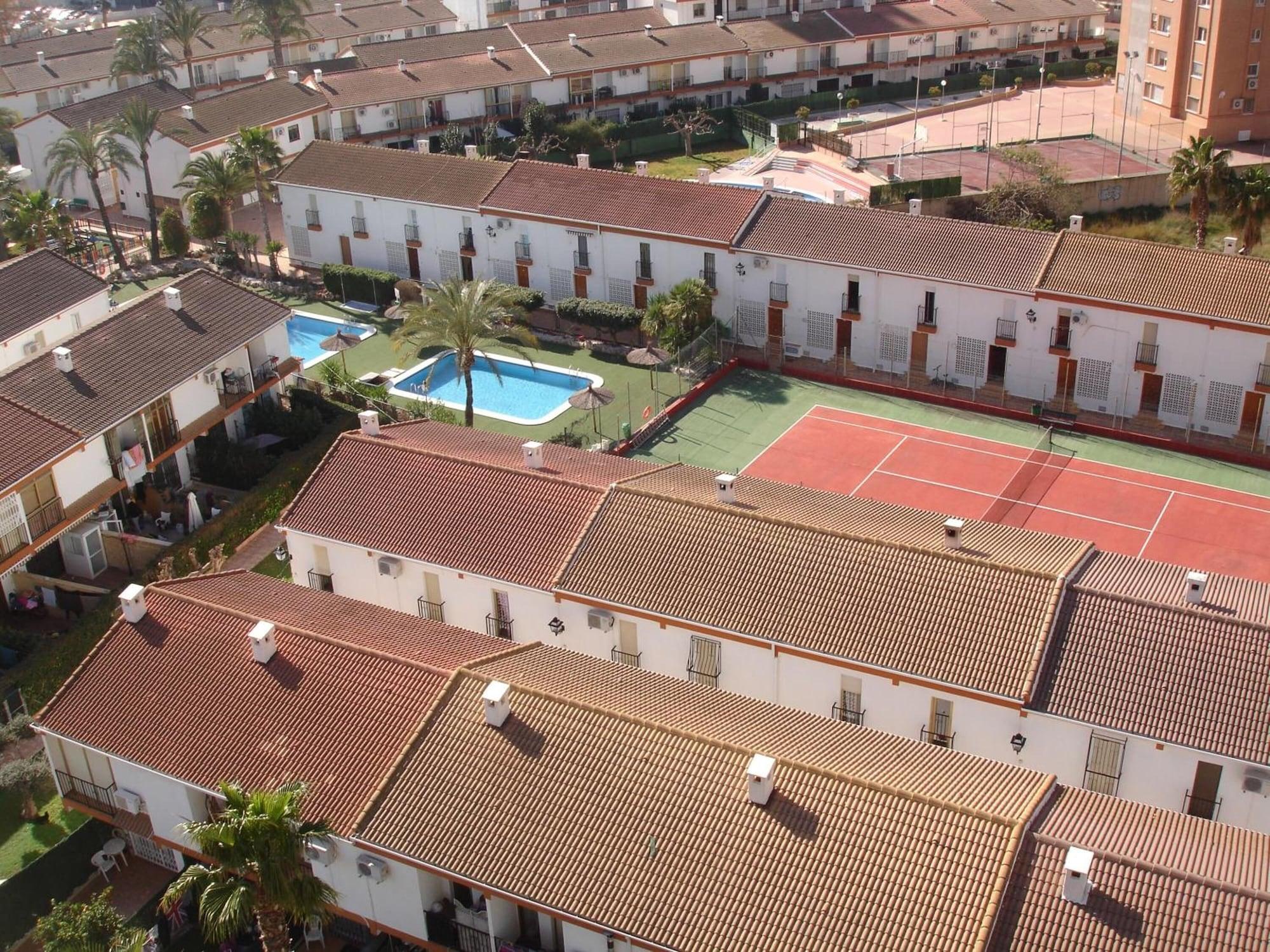 Instalaciones Recreativas Rinconada Real Bungalows