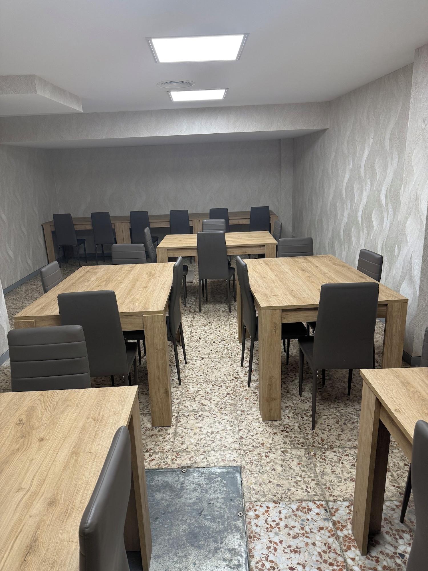 Sala de Reuniones PALOMERAS Coliving & Coworking