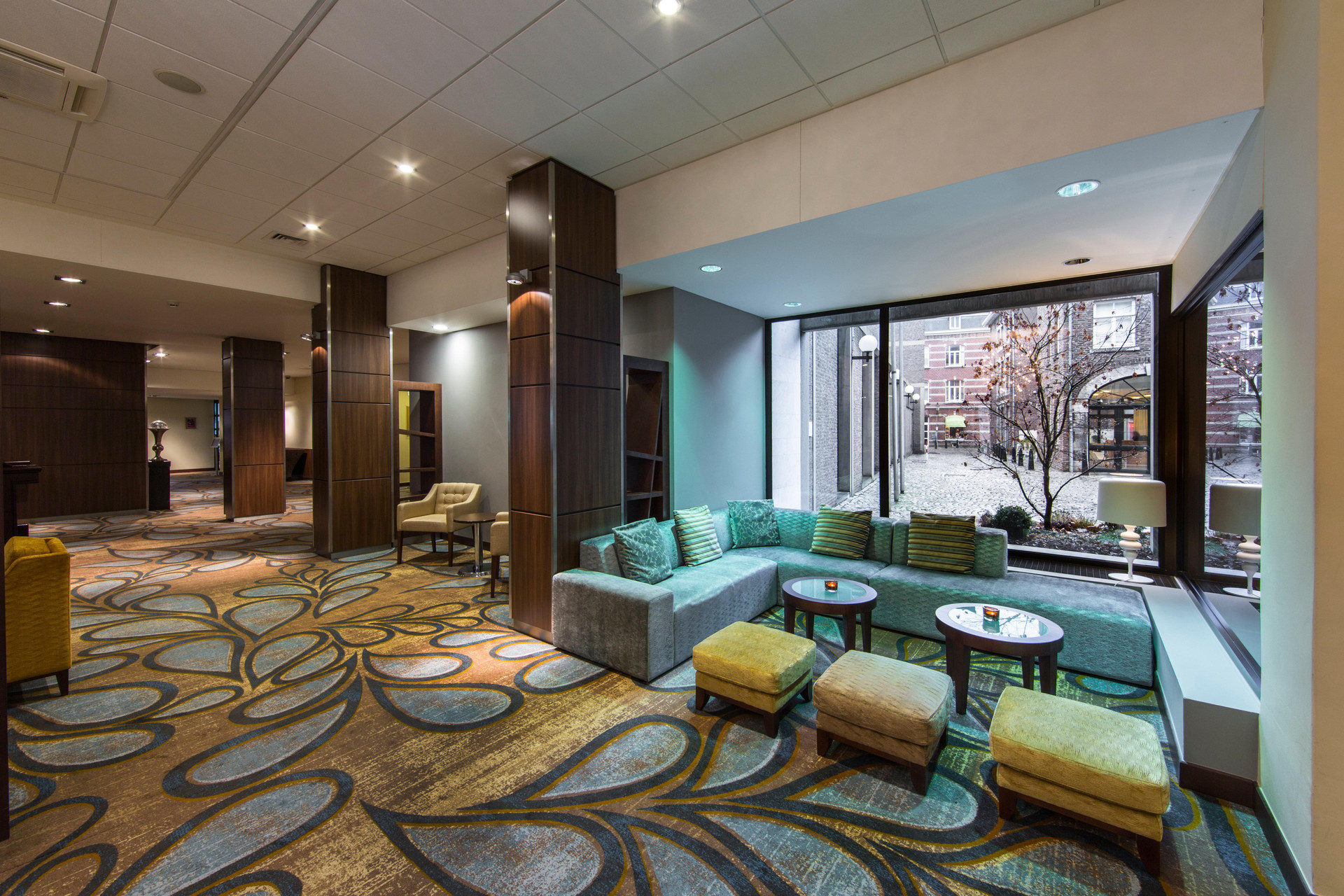 Vista Lobby Crowne Plaza Maastricht by IHG