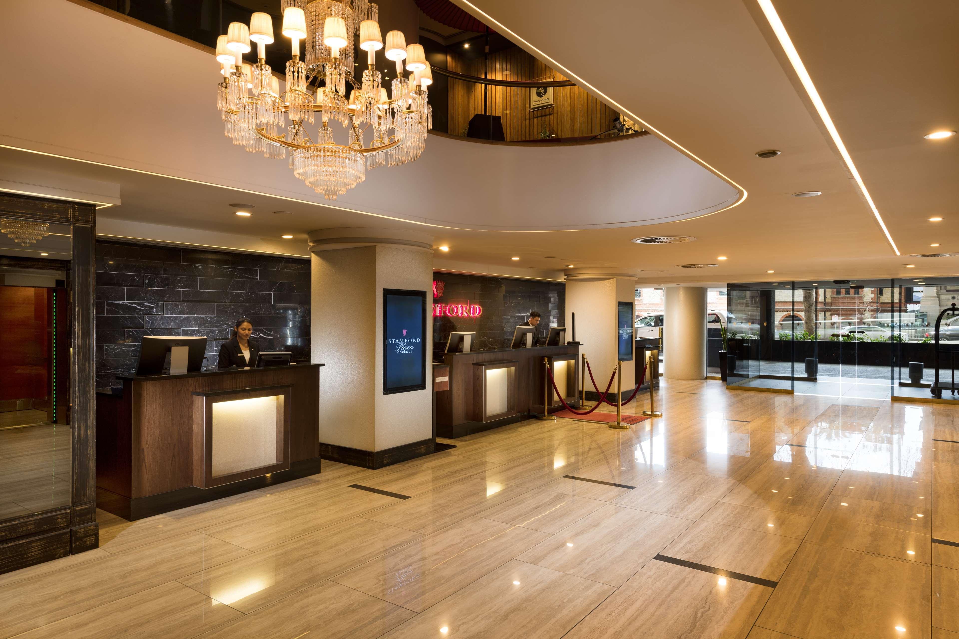 Vista Lobby Stamford Plaza Adelaide