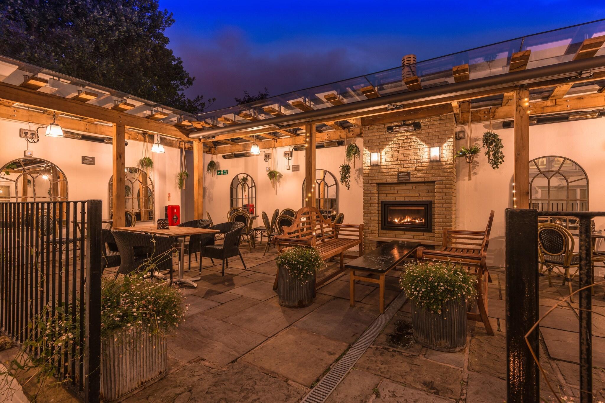 Vista Exterior Didsbury House Hotel