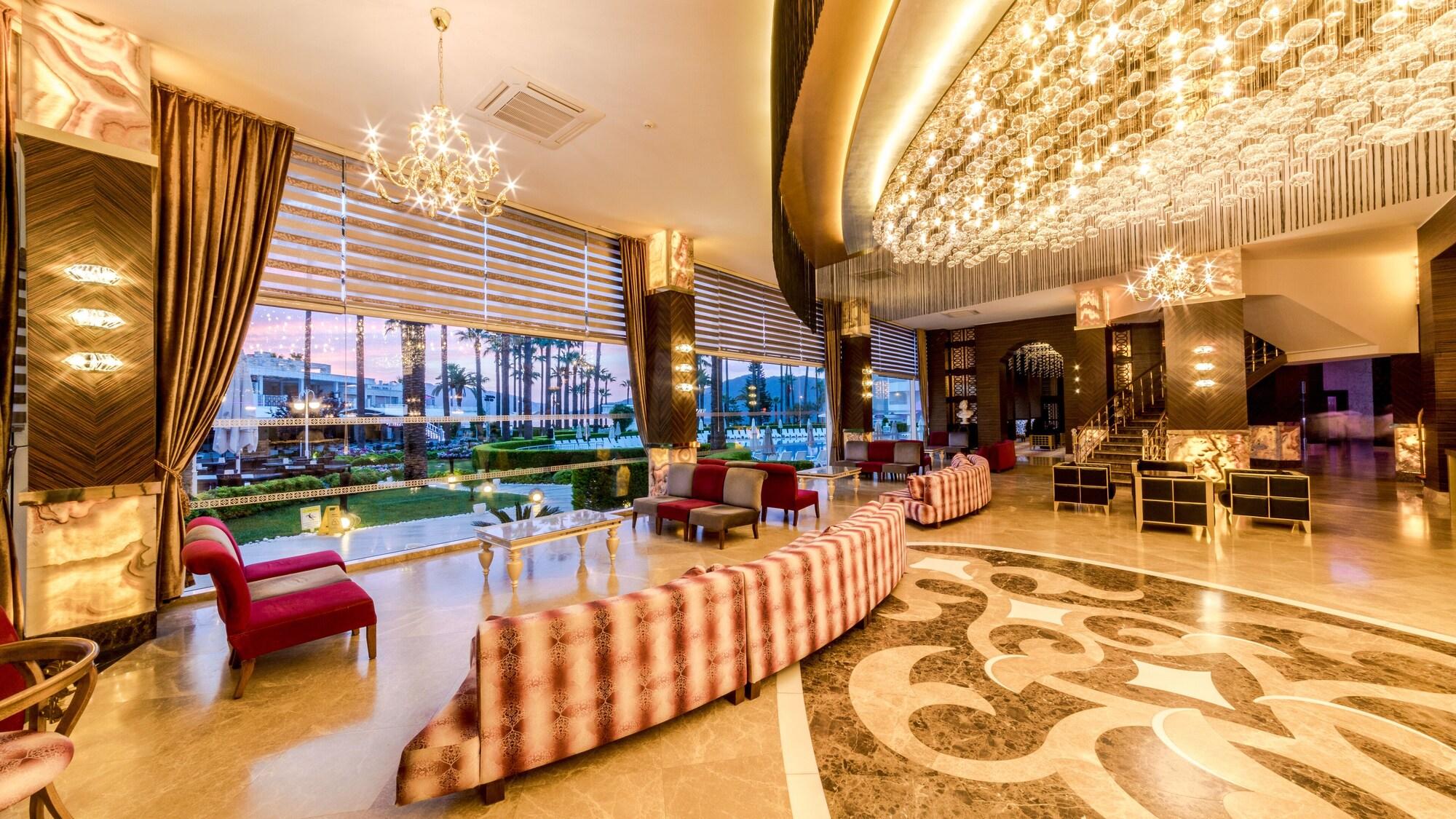 Vista Lobby Prime Beach Hotel