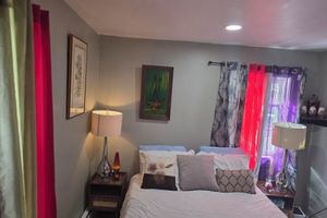 Alquiler Vacacional - 3-bedroom 1 bath house in amazing Manchester with AC