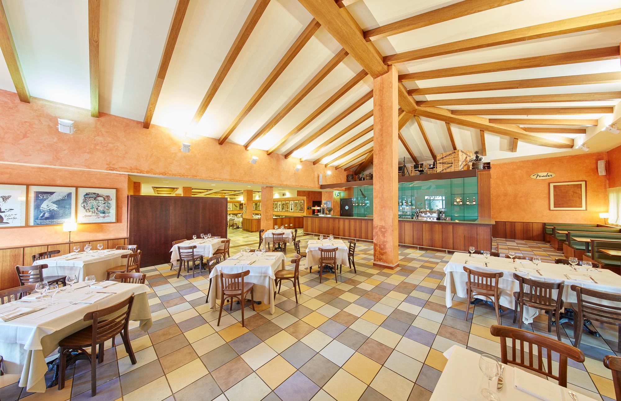 Restaurant PortAventura El Paso + Ticket Included