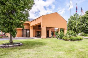 Alojamiento - The Riverstone Hotel Charleston-Sikeston