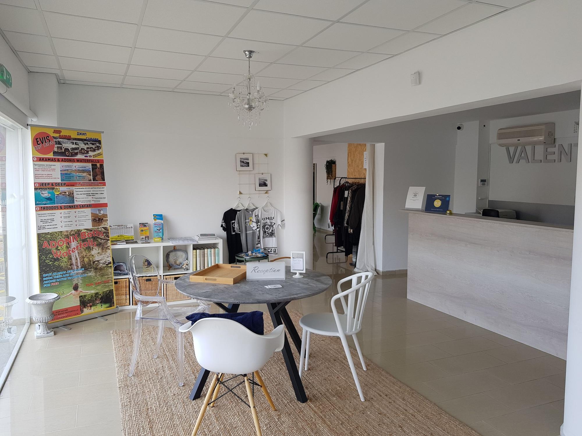 Vista Lobby Valentinos Apartments