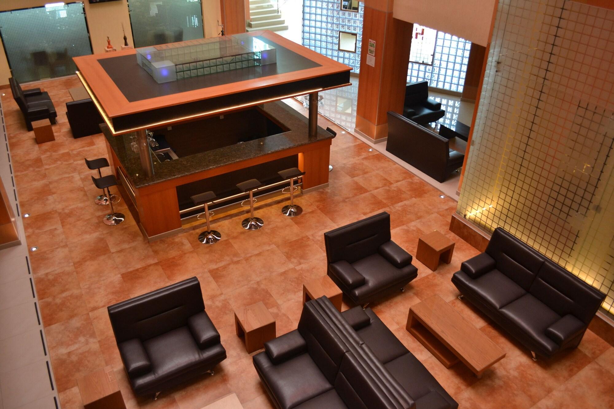 Bar/Salón Hostalia Hotel Expo & Business Class