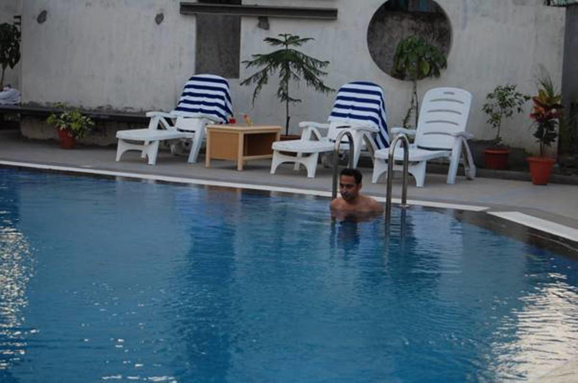 Vista Piscina VITS Aurangabad
