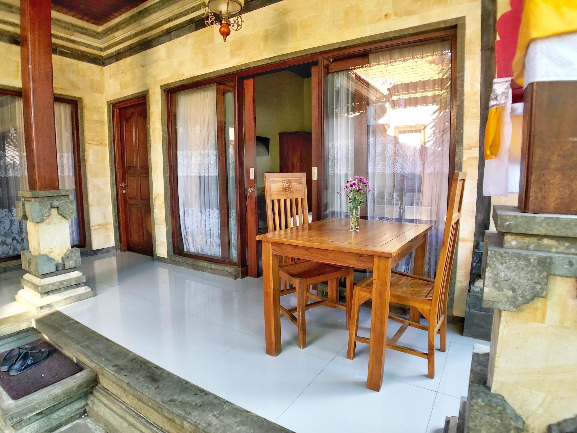 Vista Lobby Uma Dewi Guest House