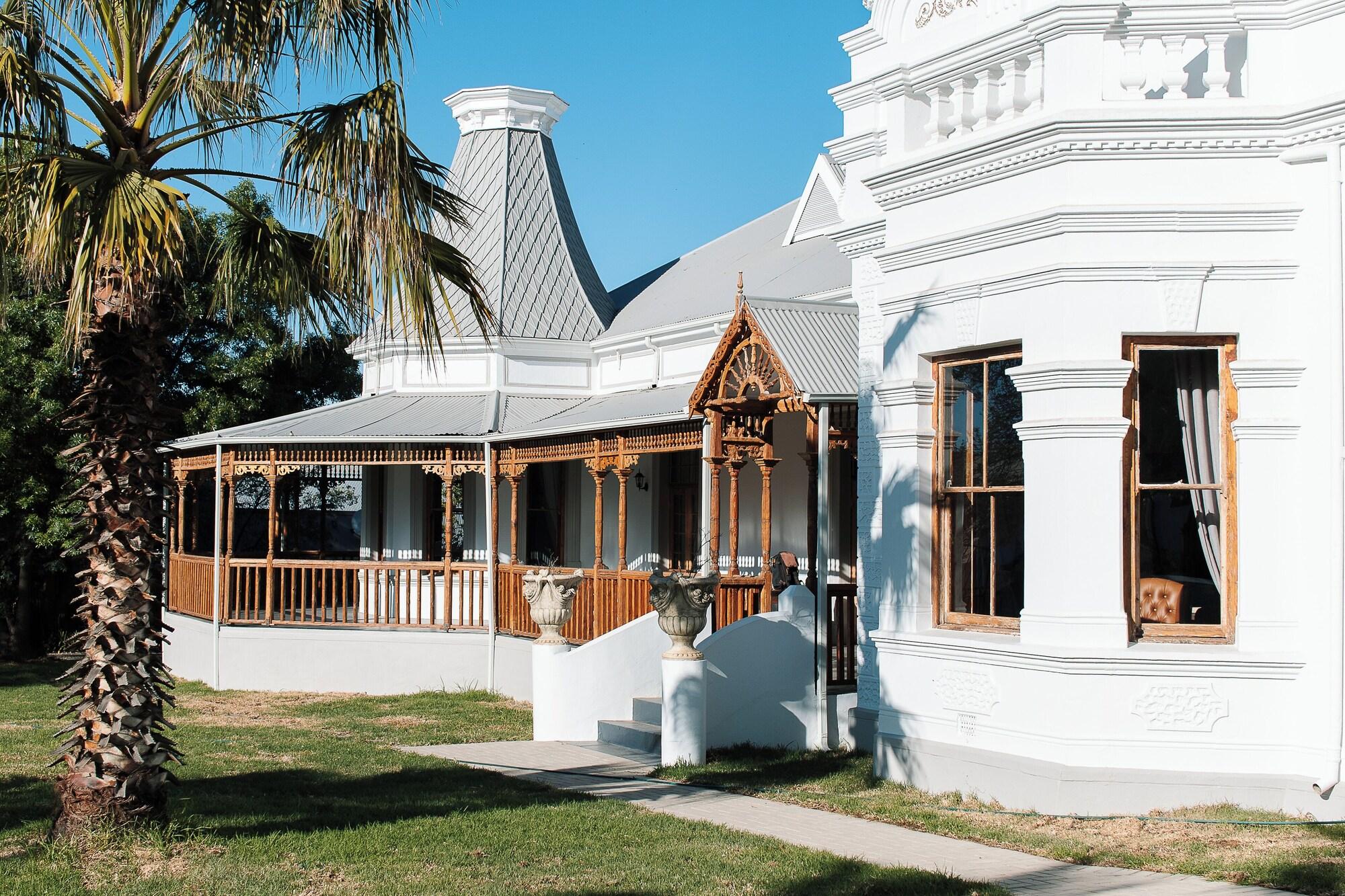 Varios Volstruis Paleis