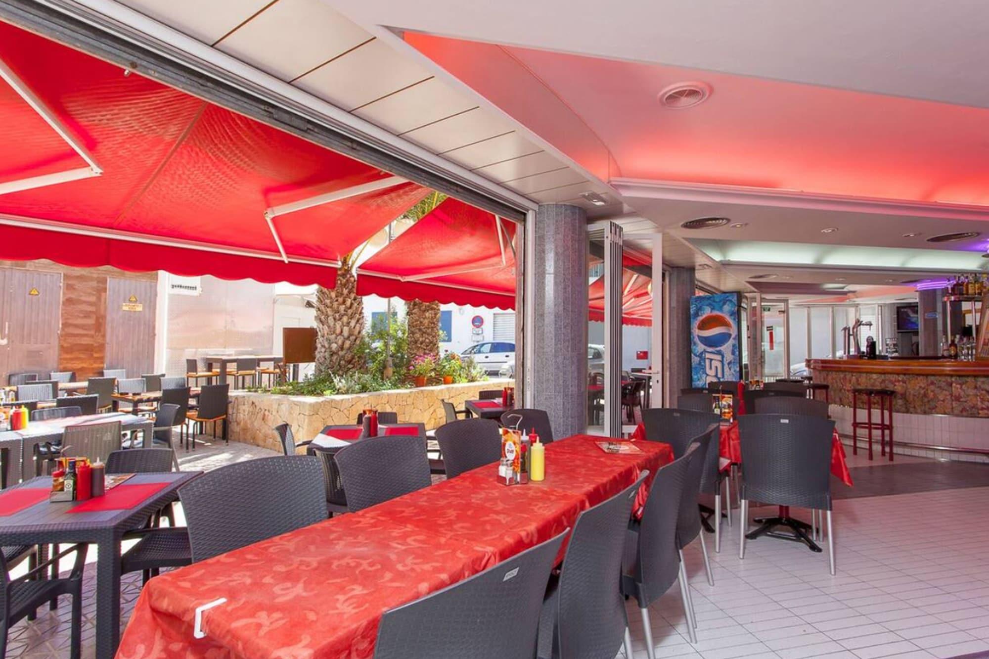 Restaurant Apartamentos Puet