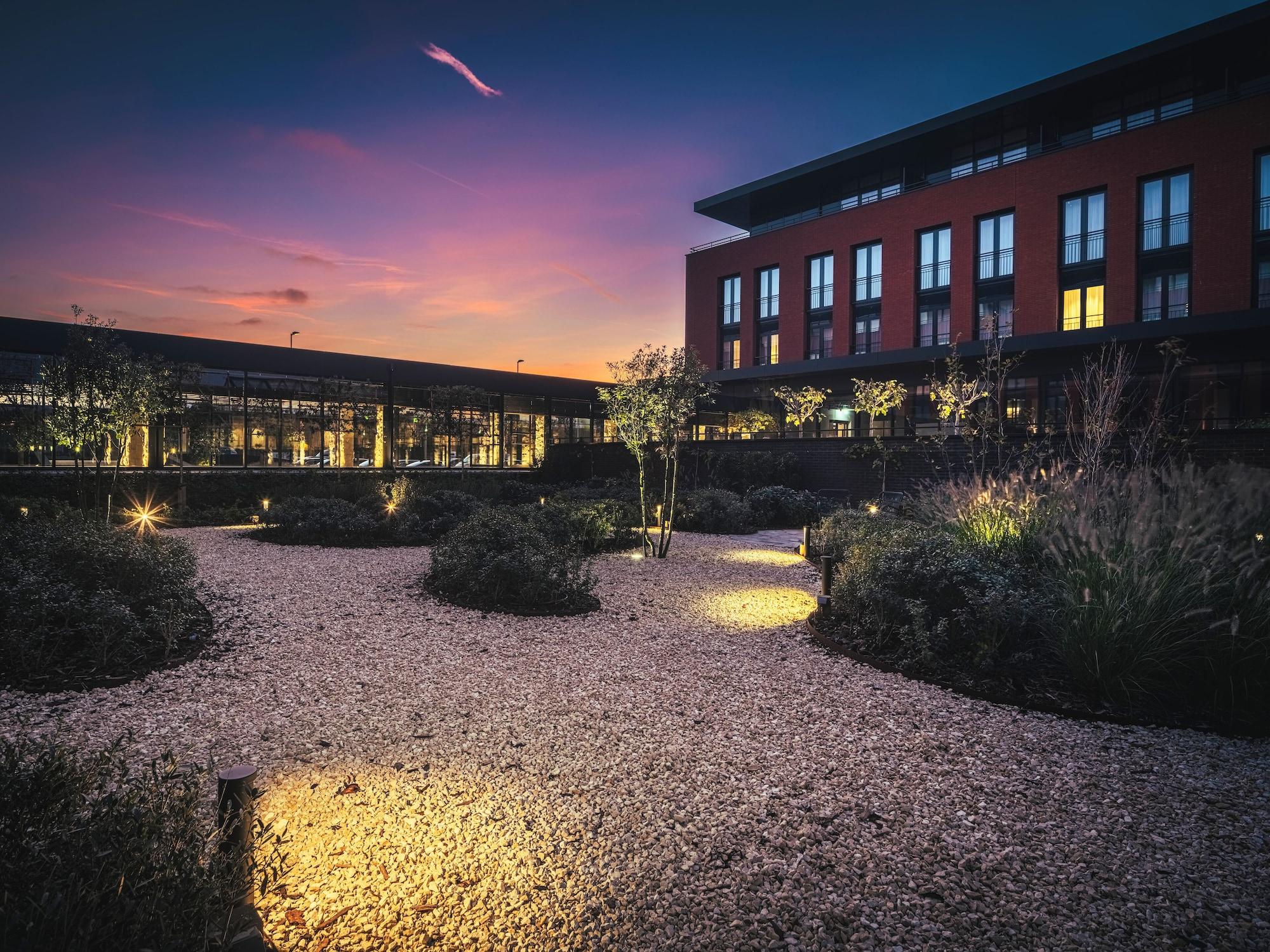 Vista Exterior Van der Valk Hotel Middelburg