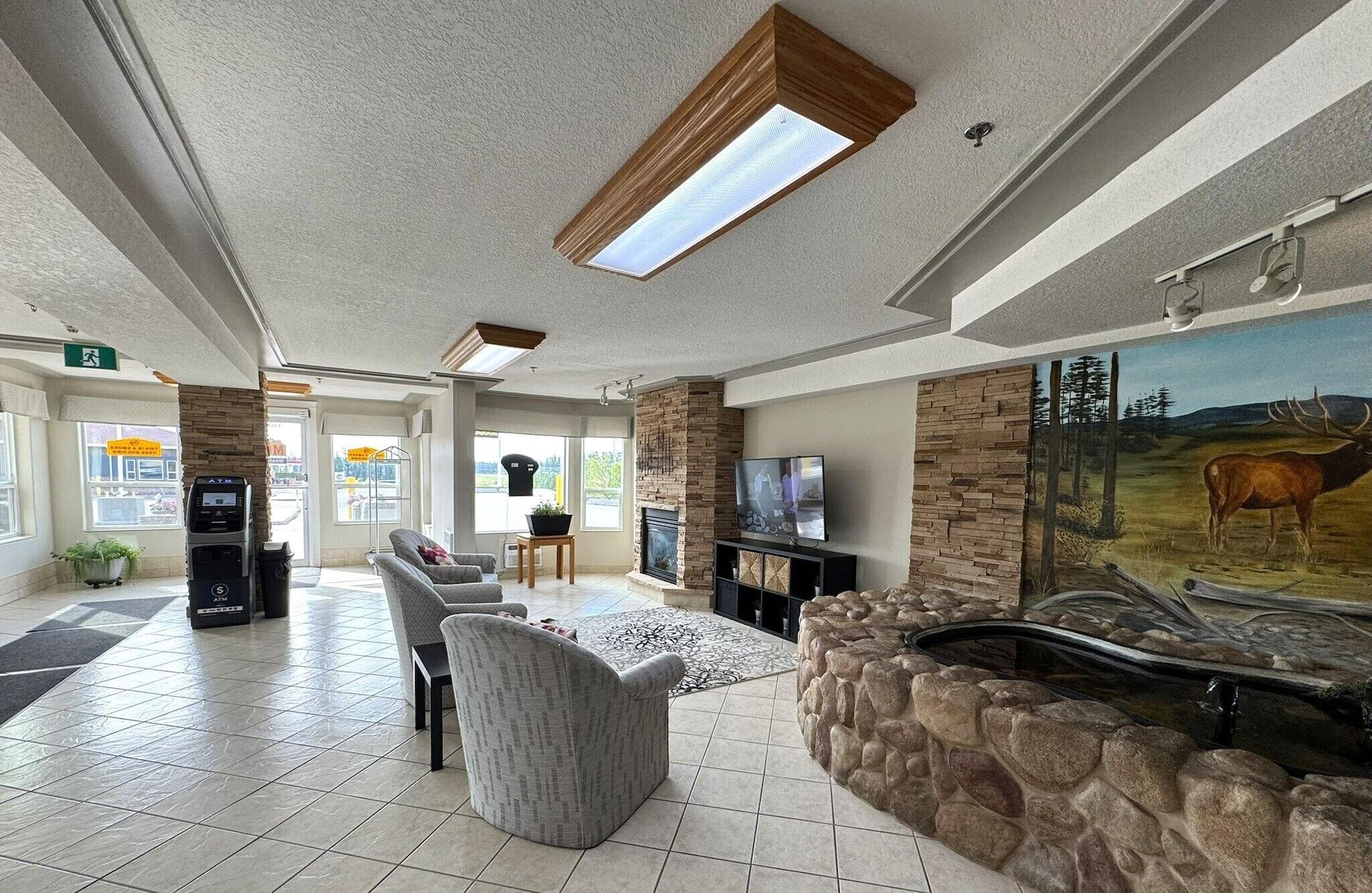 Vista Lobby Western Budget Motel Whitecourt 3