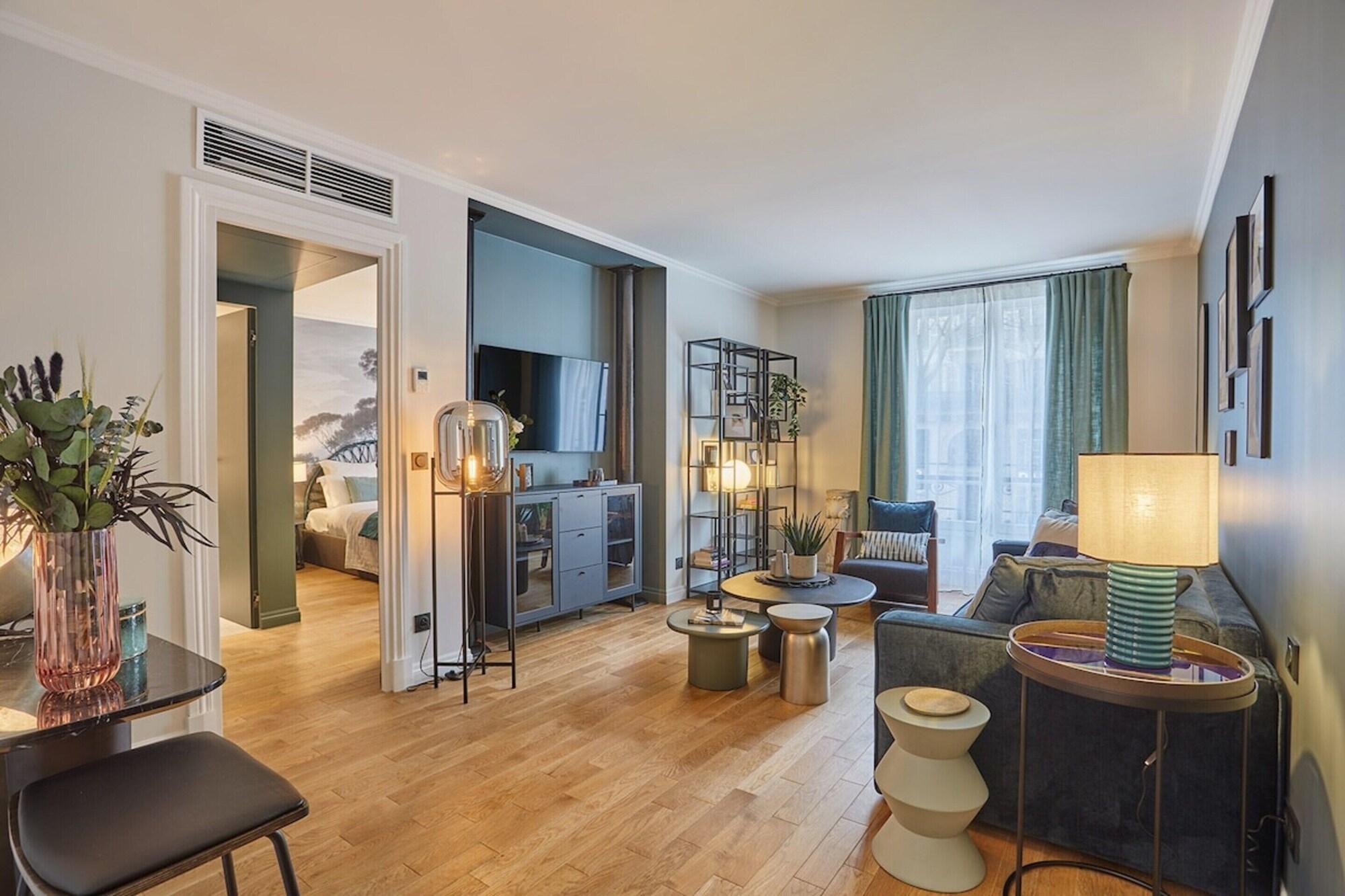 Varios Superb new Flat Notre Dame de Paris