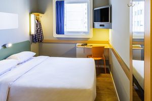 Alojamiento - ibis budget Sp Frei Caneca