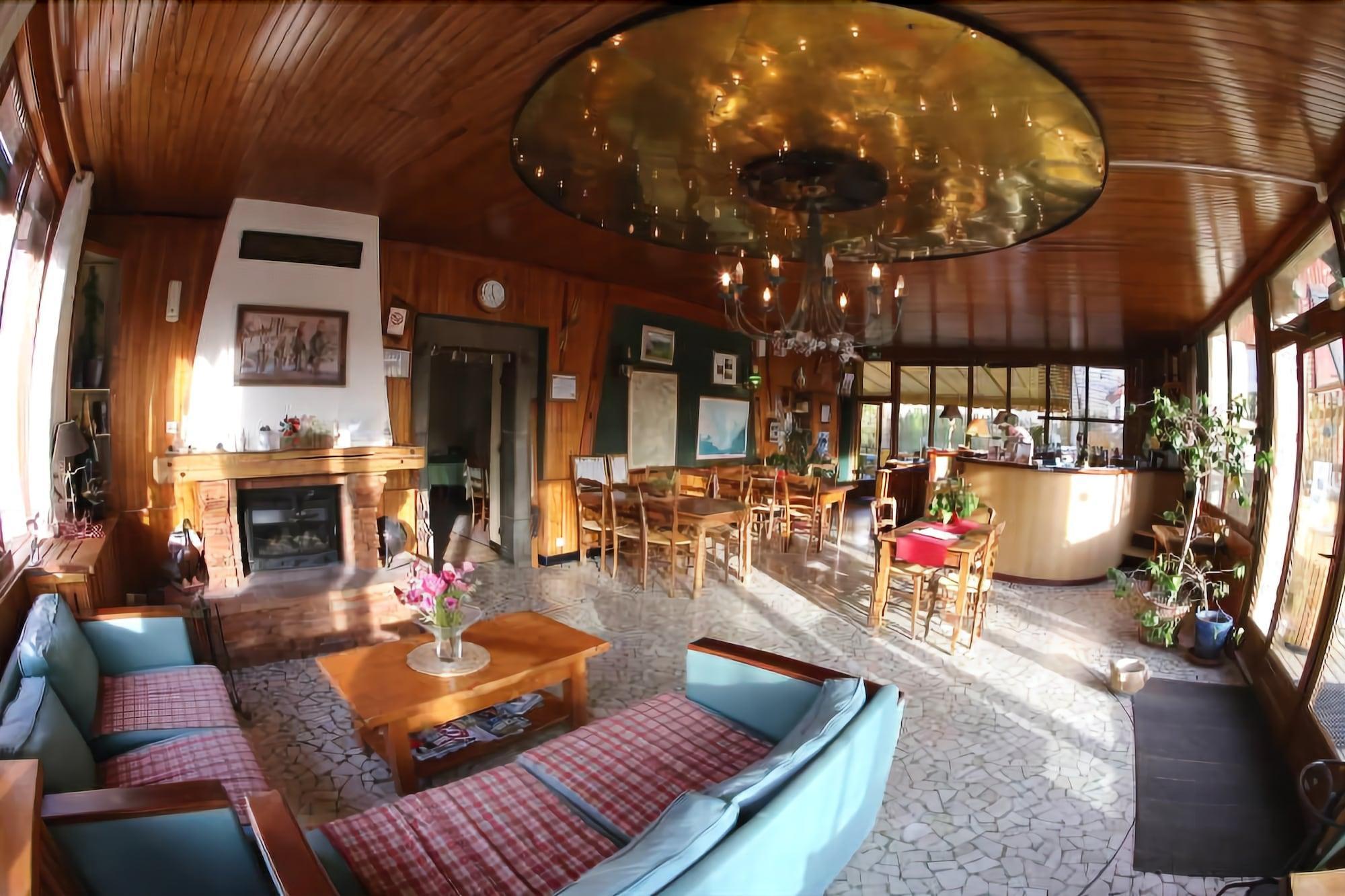 Bar/Salón Hôtel Le Vieux Tilleul