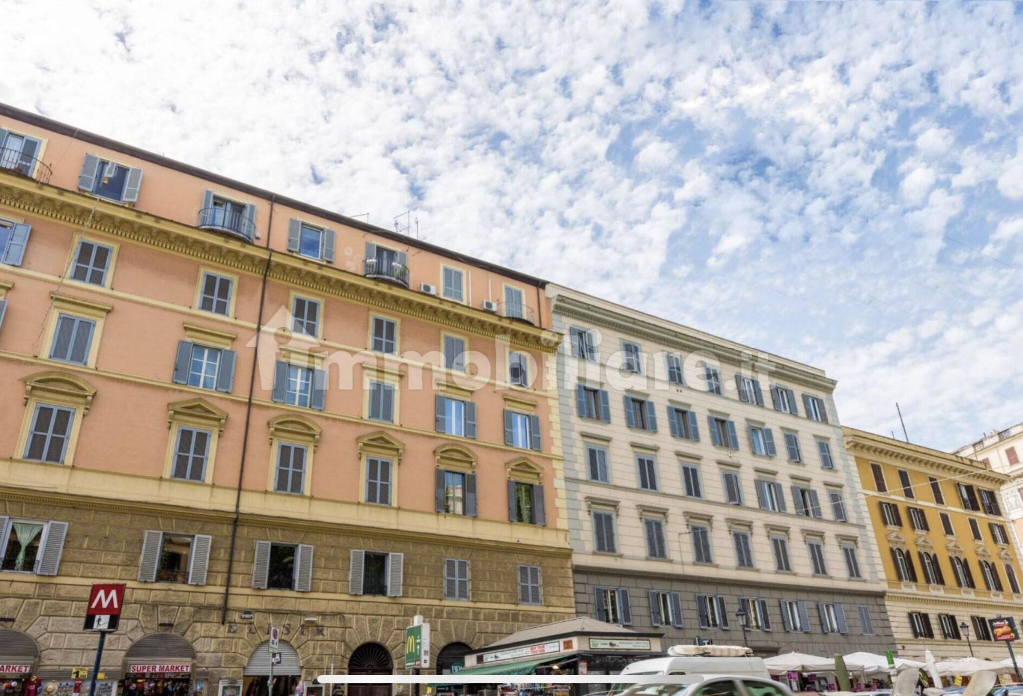 Vista Exterior Bedandbikerome Giulio Cesare