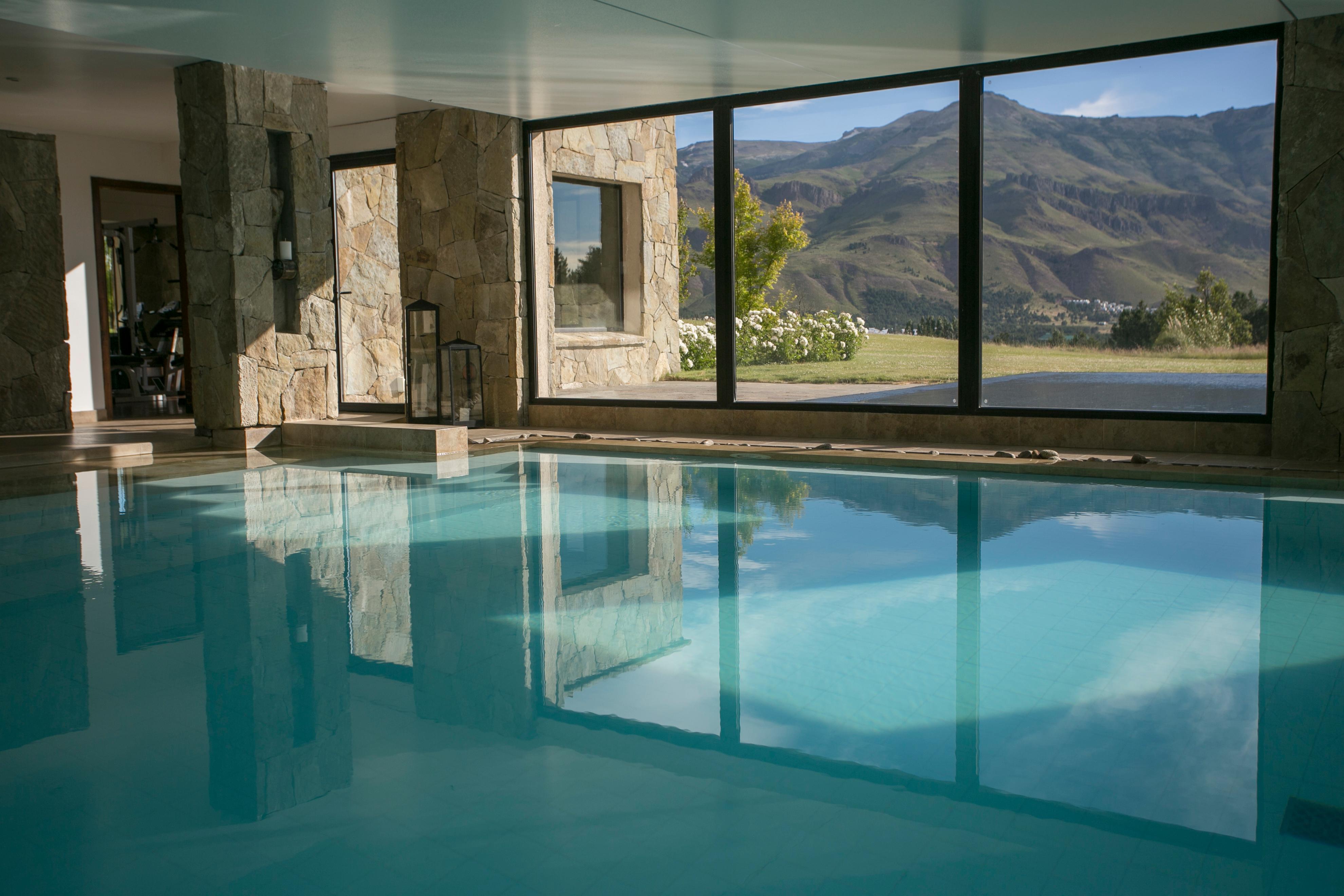 Vista Piscina Loi Suites Chapelco Hotel