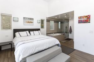 Renta temporal - 2nd Story Masterpiece In Venice Beach 4 Bedroom Home by RedAwning