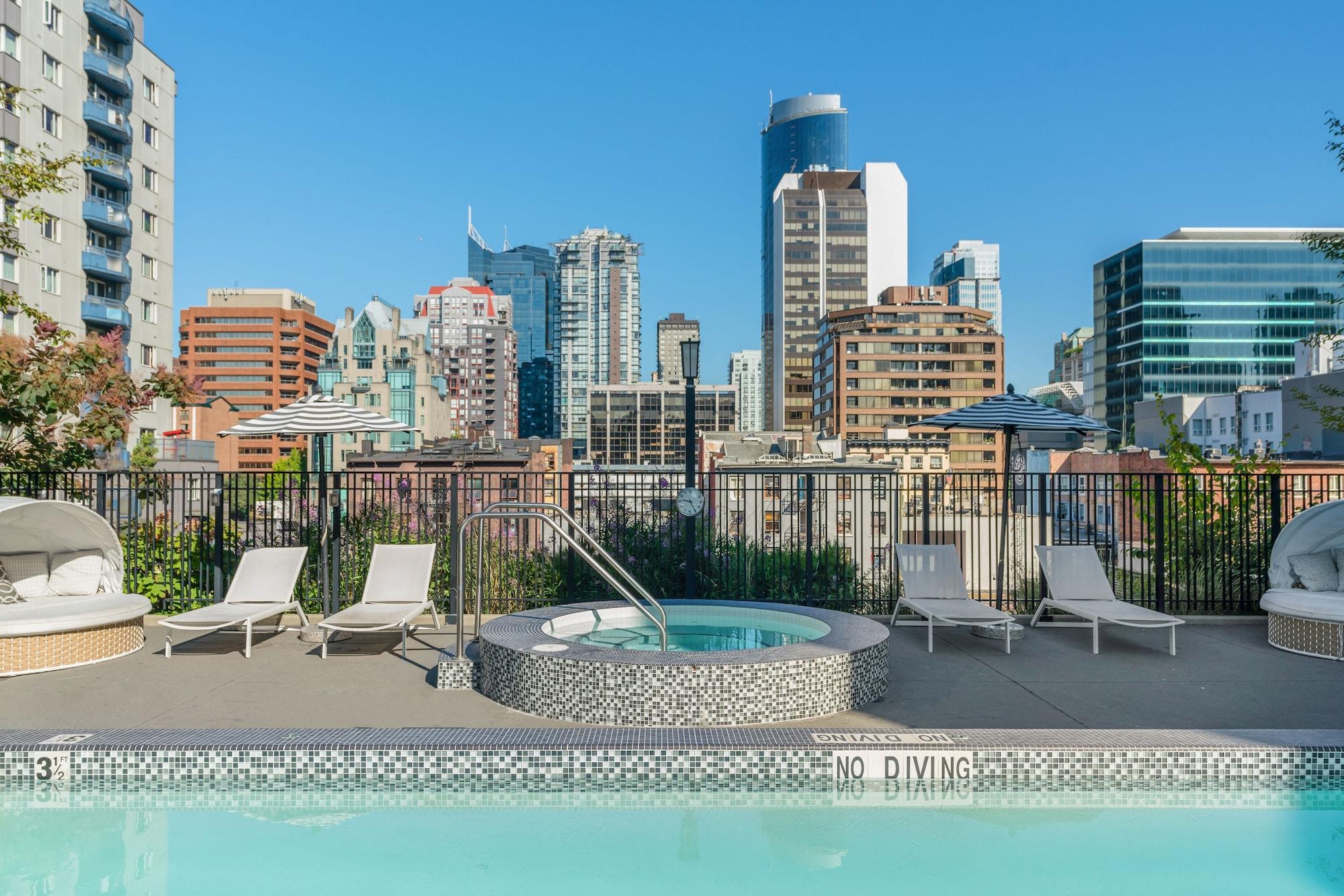 Vista Piscina Level Vancouver - Yaletown Seymour