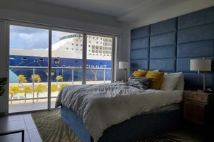 Alquiler Vacacional - Majestic Studio Condo With Ocean and Harbour Views