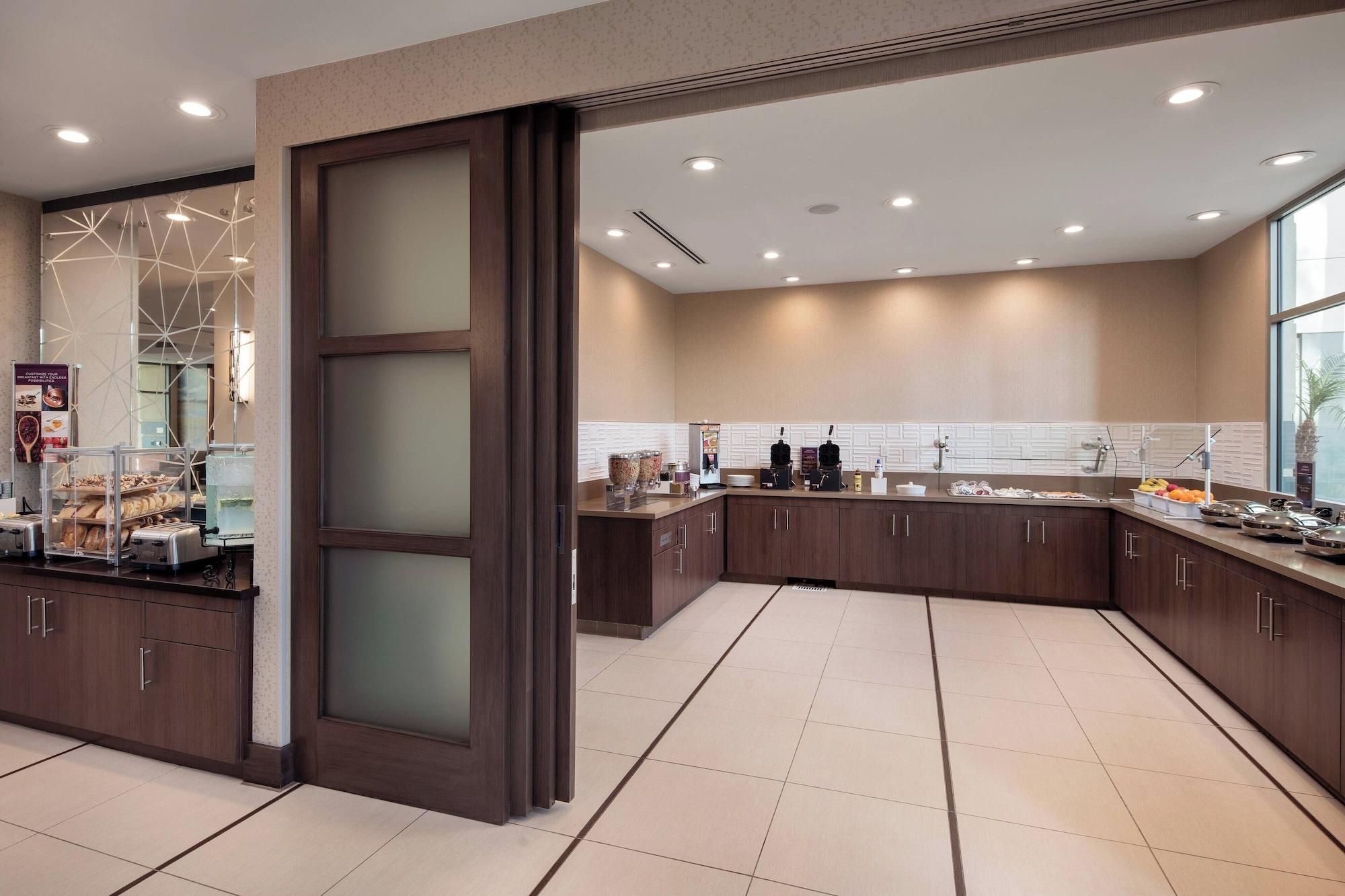 Restaurant Residence Inn by Marriott Irvine John Wayne Airport