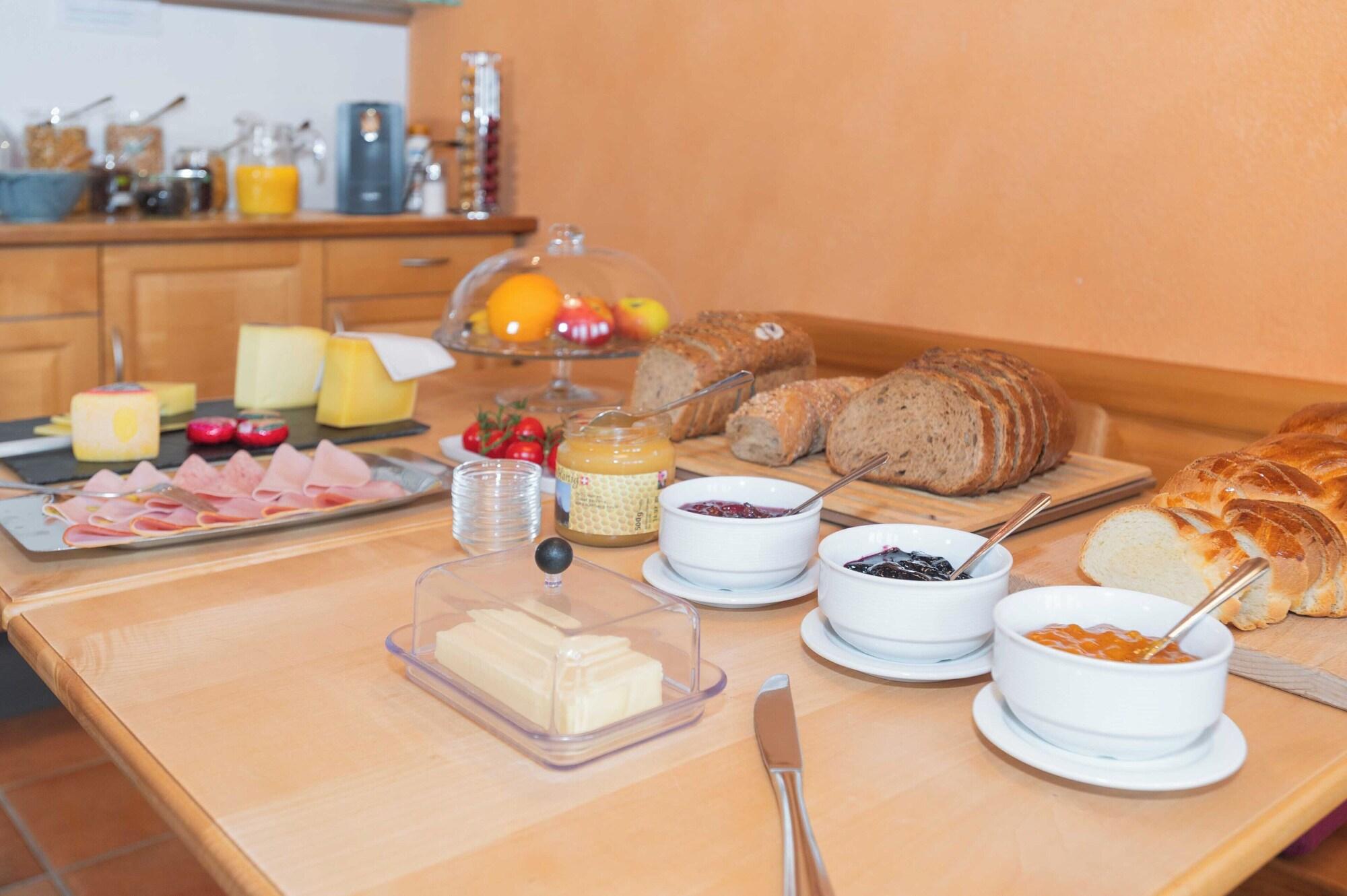 Restaurant Pension Chalet Berkana