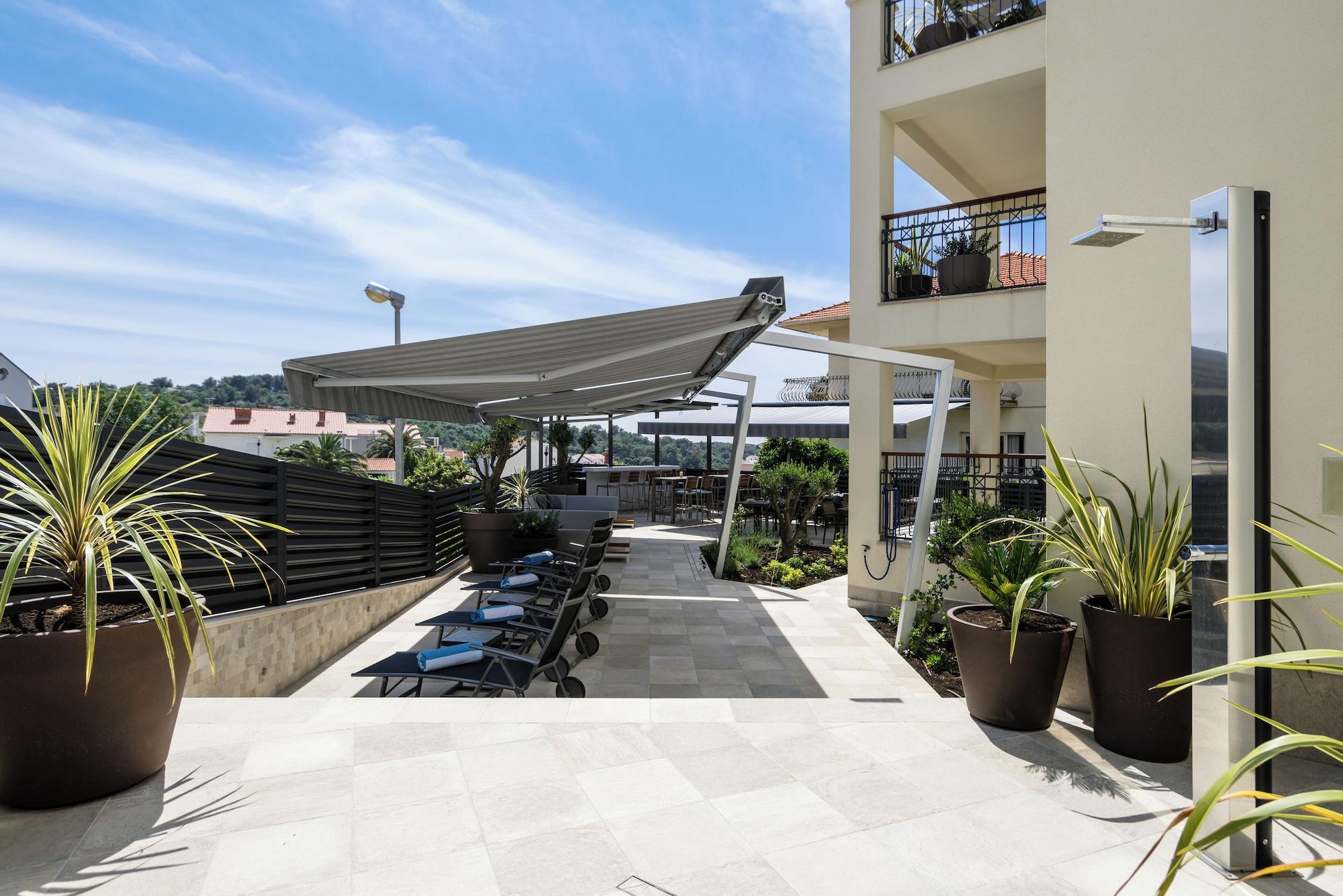 Vista Exterior Hotel Teranea