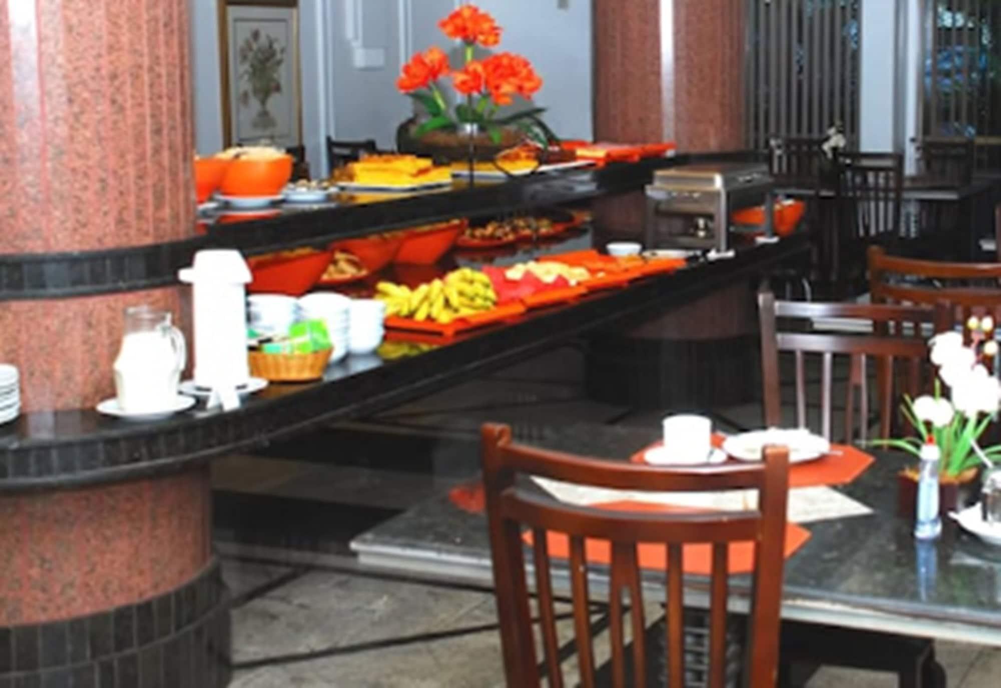 Restaurant Monumental Bittar Hotel