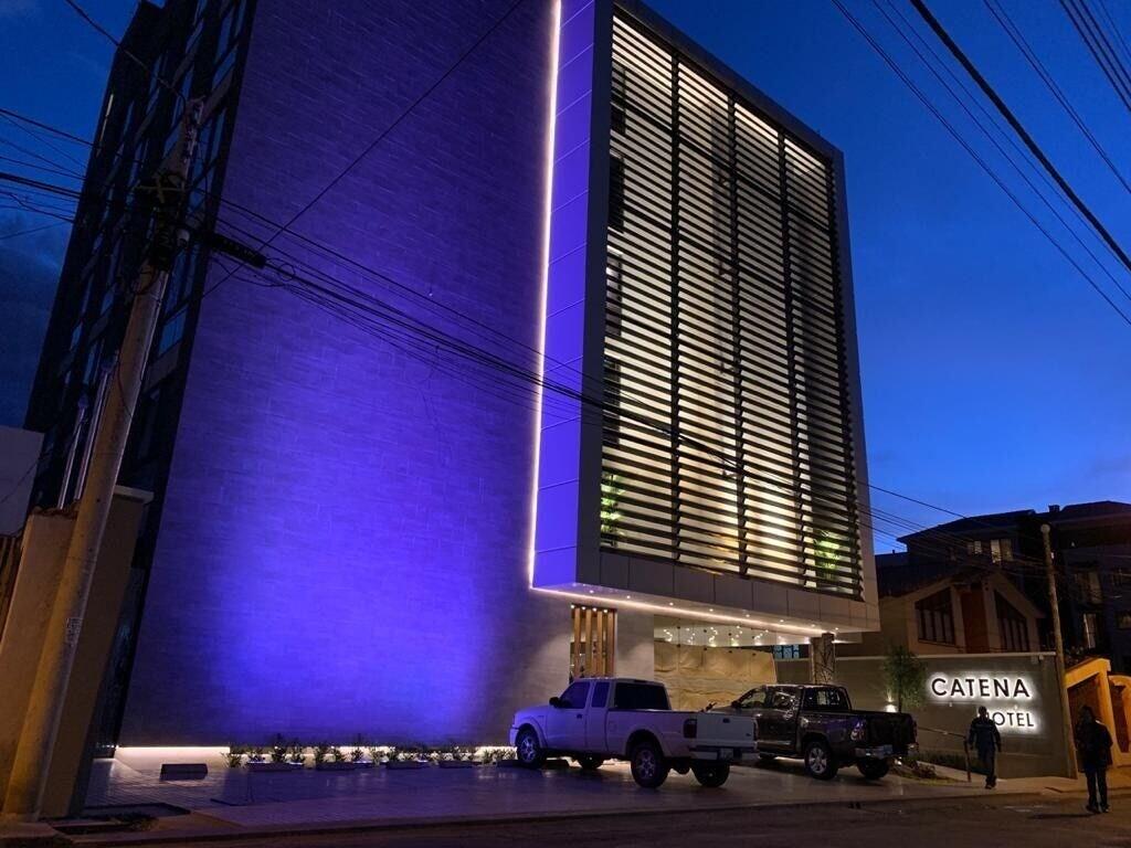 Varios Hotel Catena