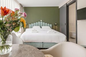 Alquiler Vacacional - Spacious boutique studio-apt near city center!